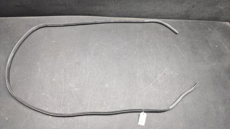 Front Right Door Body Weatherstrip 2017 Ford Explorer 2011 - 2019