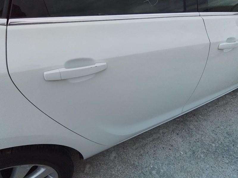 Passenger Right Rear Side Door Fits 15-17 VERANO 3511053