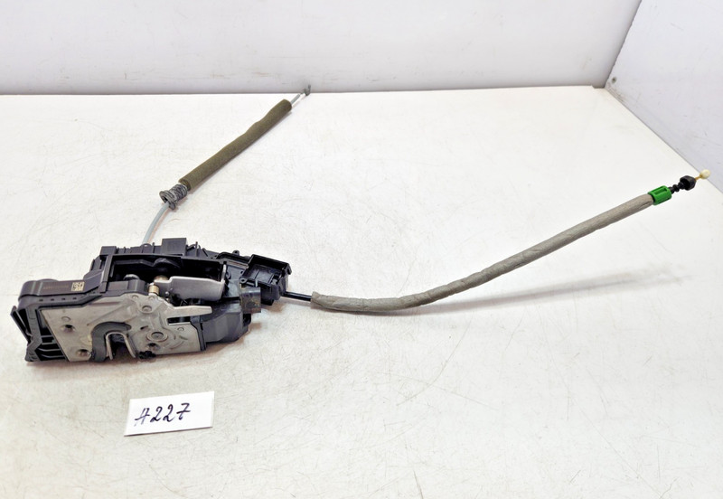 ✅13-19 OEM Mercedes X166 GL63 AMG Front Right Passenger Door Lock Latch Actuator
