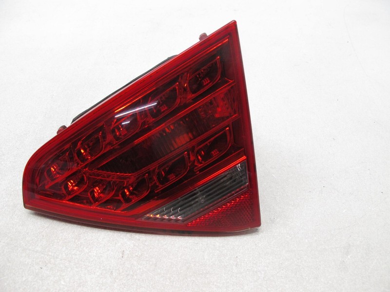 08-12 AUDI 8T A5 S5 REAR RIGHT PASSENGER TRUNK MOUNTED LED TAIL LIGHT OEM 062624