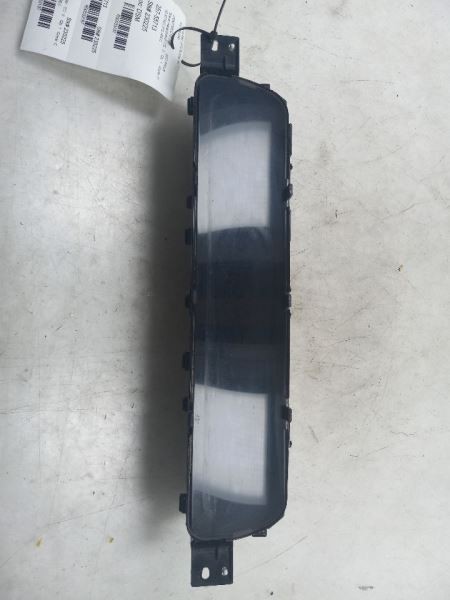 12-13 TOYOTA PRIUS C 1.5L FWD AT SPEEDOMETER INSTRUMENT CLUSTER
