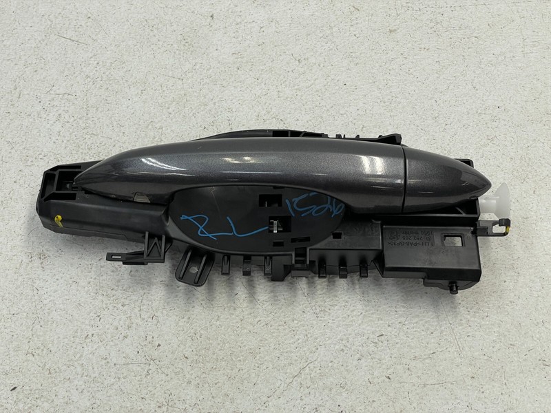 18-22 Alfa Romeo Stelvio Rear Left Driver Interior Door Handle Gray 1526 OEM