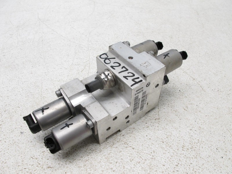 07-13 BMW E70 X5 M DYNAMIC DRIVE VALVE BODY CONTROL BLOCK OEM 062724