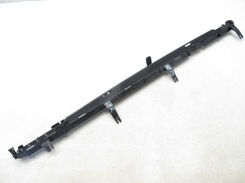 07-13 BMW E70 X5 LEFT REAR DOOR RETRACTABLE WINDOW UV SUN SCREEN SHADE 010925