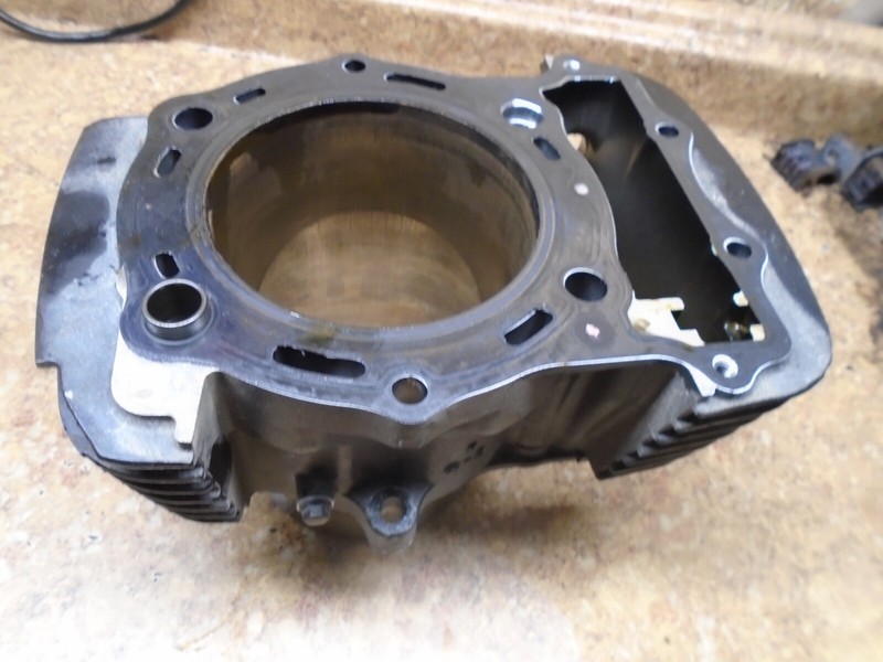 2008 Kawasaki Vulcan VN1600 VN 1600 A Engine Front Cylinder Barrel Jug 08