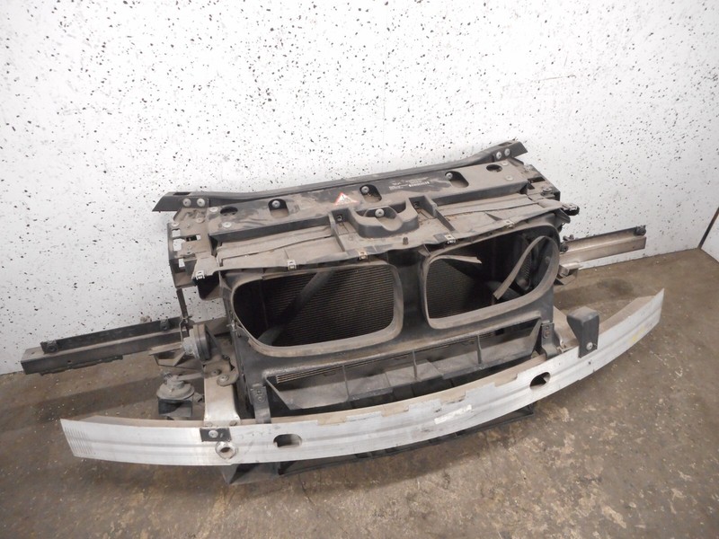 11 12 BMW X3 xDrive28i Radiator Support Cooling Fan Condenser Rebar OEM AT