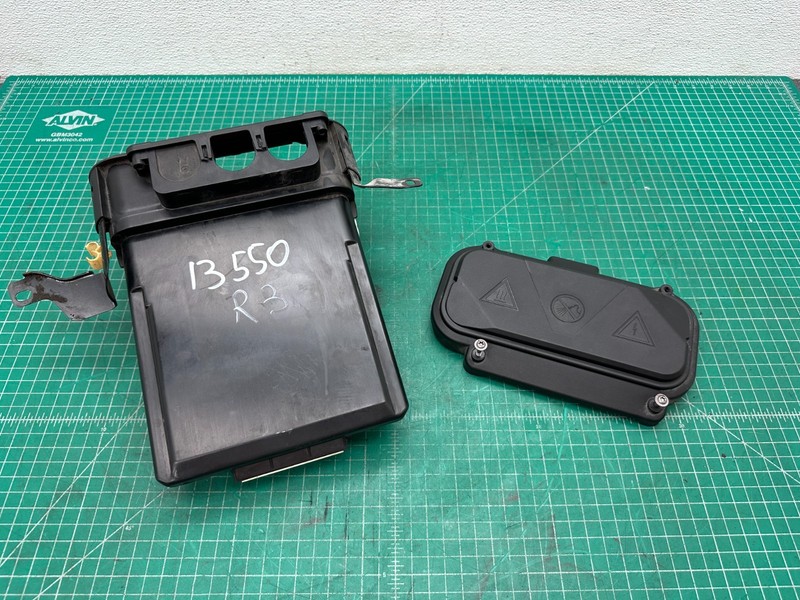 10-14 BMW 550i 650i X5 X6 N63 4.4L ENGINE CONTROL MODULE COMPUTER DME ECU OEM