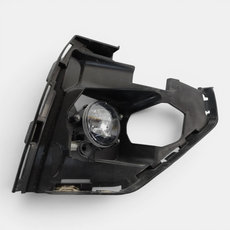 2019-2025 VOLVO S60 Right Side Led Fog Light Lamp W/bracket Oem 90103785