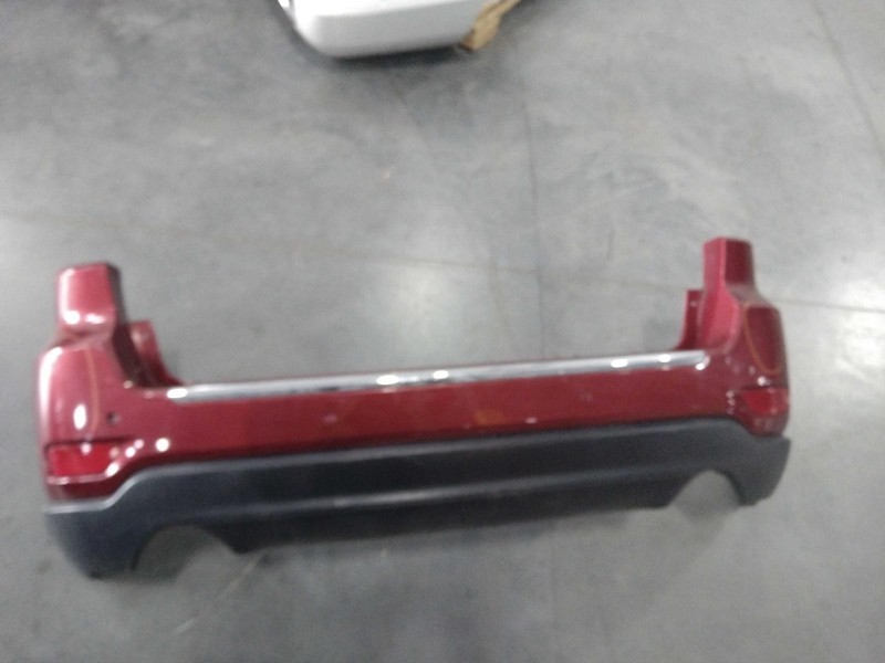 2012 Jeep Grand Cherokee Red Bumper Assembly OEM Used with Scratches