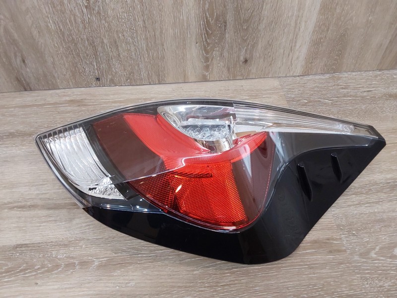 2014-2018 TOYOTA AQUARHTAIL LIGHT ASSY OEM
