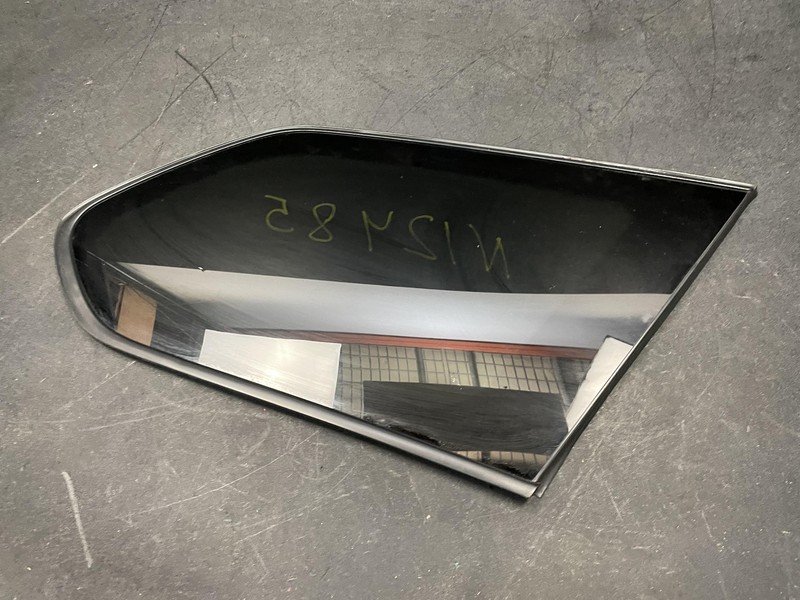 Rear Right Quarter Window Glass 2020 Nissan Pathfinder 83300-3KA1A 2013 - 2019 X