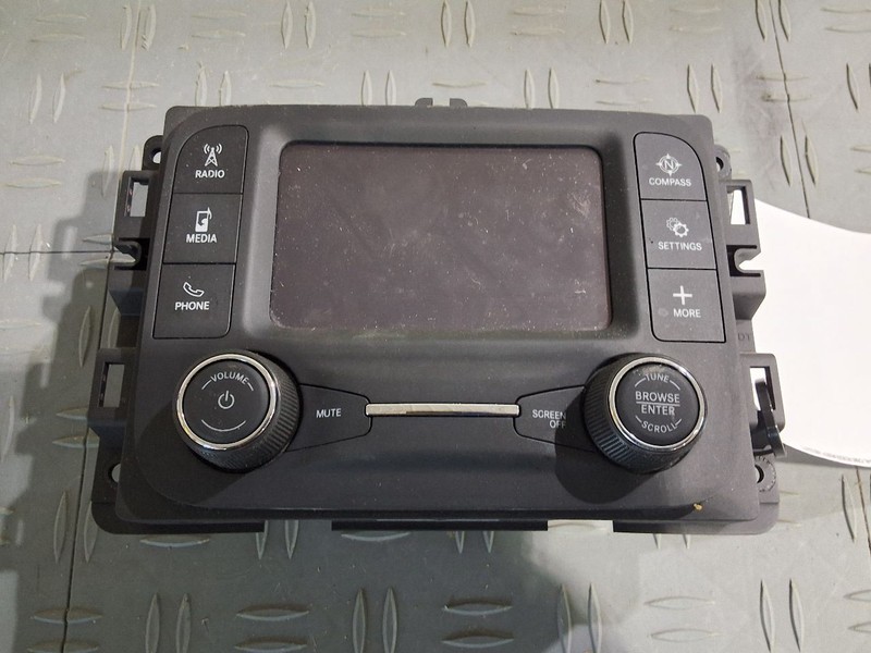 2021-2024 Dodge RAM 1500 Display and Receiver 5" Screen w/Sirius Satellite