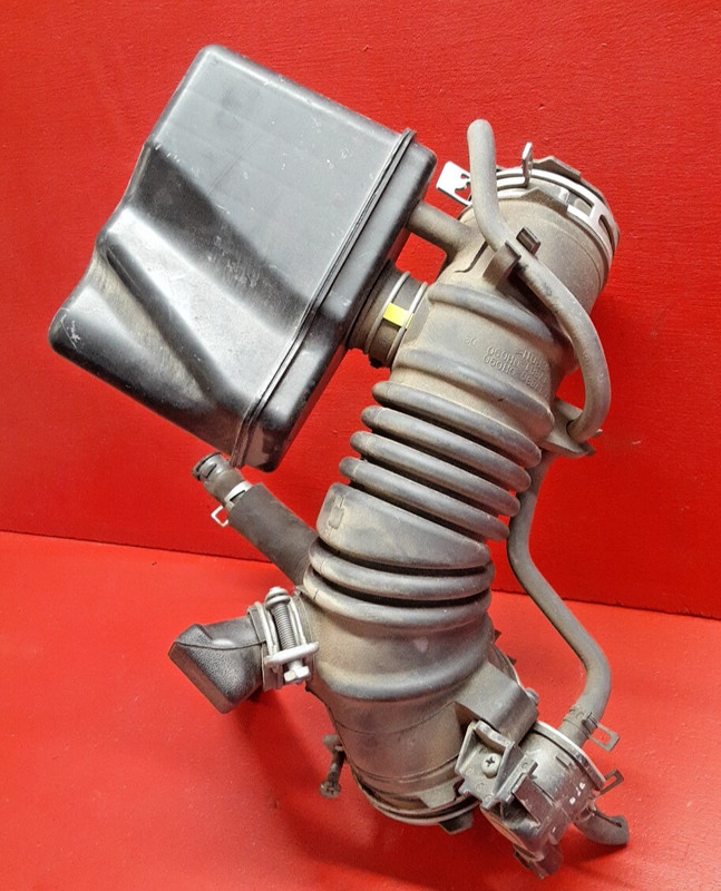 2007-2011 Toyota Camry 2.4L Intake Air Tube Assembly 17881-0H090