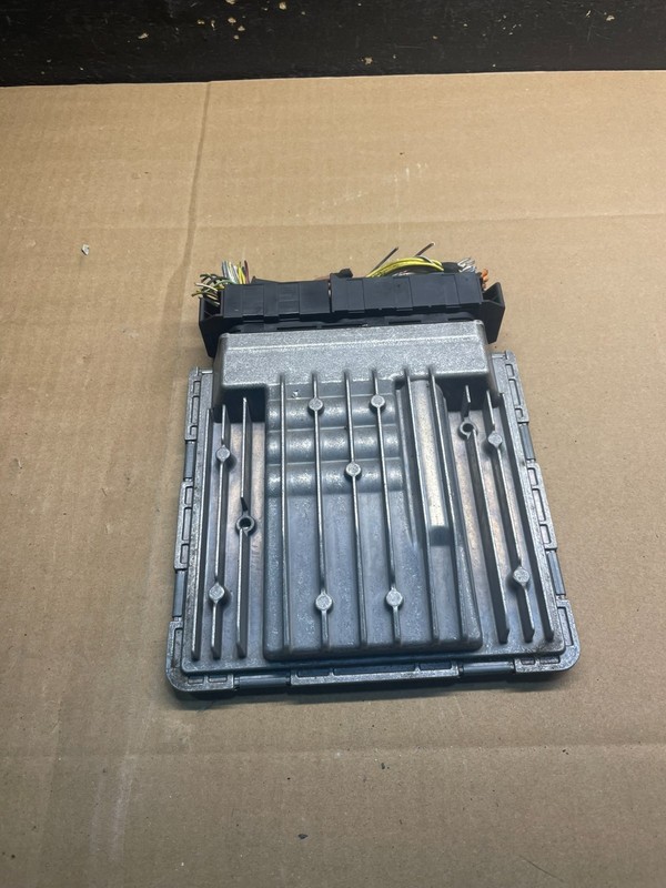 2007 to 2010 Bmw 323i Ecm Ecu Engine Computer OEM w6675 DG