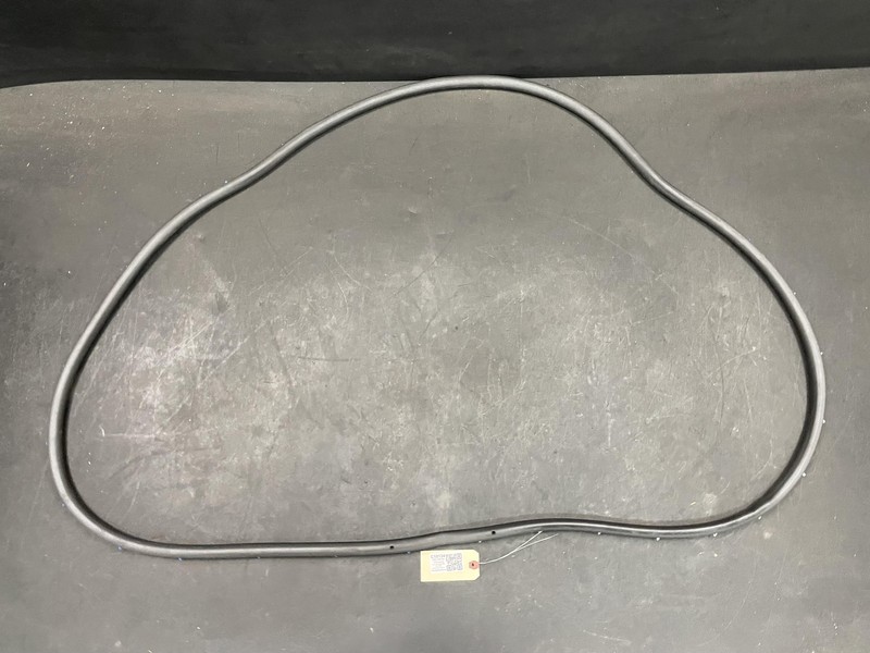Rear Right Door Weatherstrip 2021 Cadillac XT4 84600672 2019 2020 2022 2023