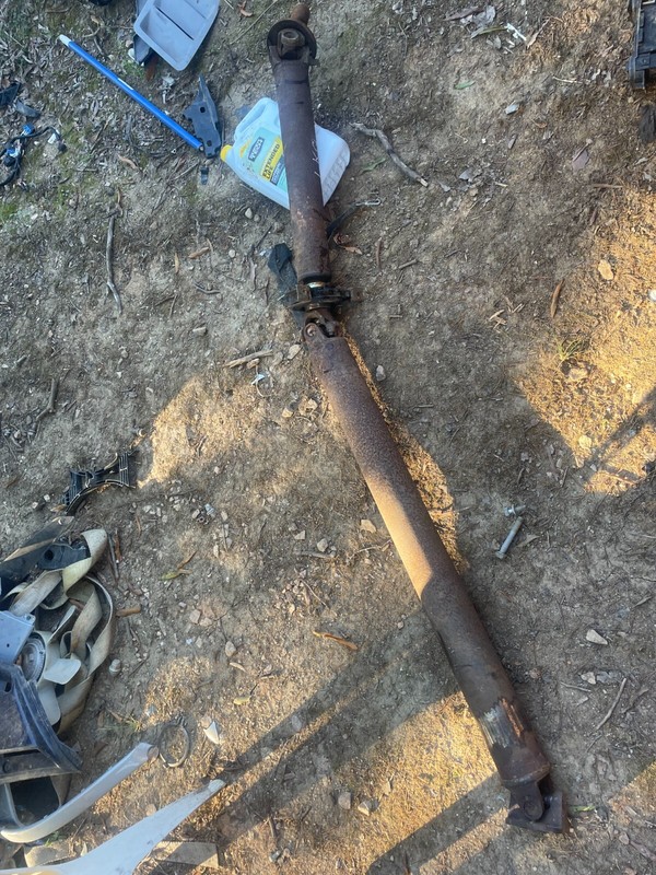00-04 NISSAN FRONTIER XTERRA V6 4X4 FRONT DRIVESHAFT DRIVE SHAFT