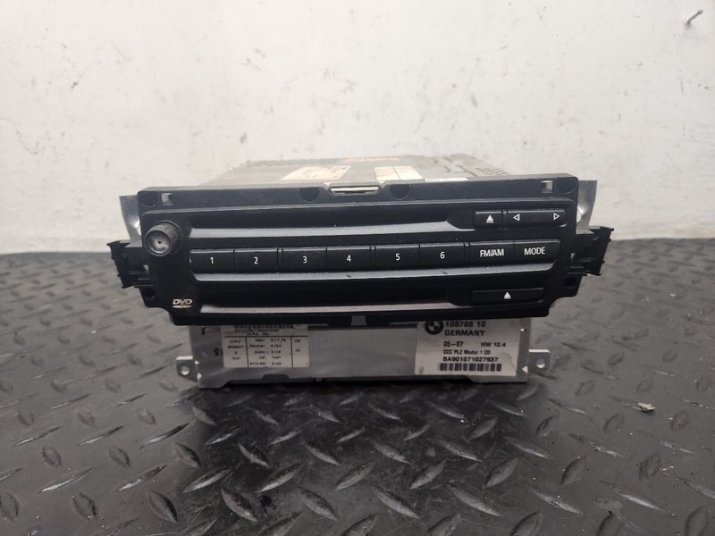 07-08 BMW 328I AM/FM/CD Navigation Player Receiver OEM 65839150962