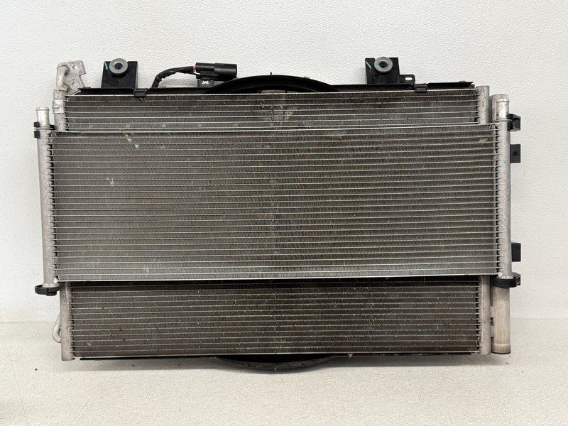⭐2016-2020 TESLA MODEL X FRONT RADIATOR COOLING CLIP FAN W/ SHROUD OEM LOT2740