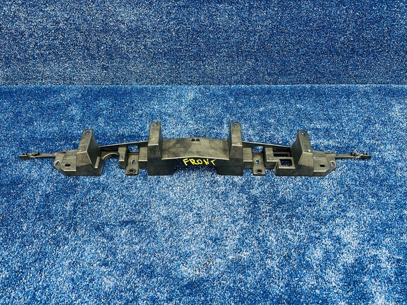 NEW OEM GM Front Bumper Fascia Center Support 13264602 Buick Cascada 2016-2019