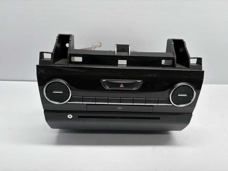 14-17 Maserati Ghibli Radio Stereo Receiver CD Player Head Unit OEM
