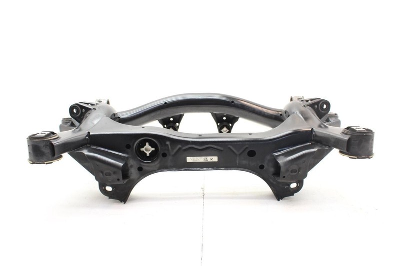 2014-2016 BMW 435i Convertible Rear Suspension Crossmember Assembly