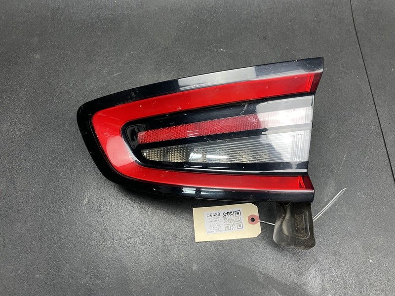 Rear Right Outer Tail Light Lamp 2019 Dodge Charger 68213144AD 2015 2016 -2023 X