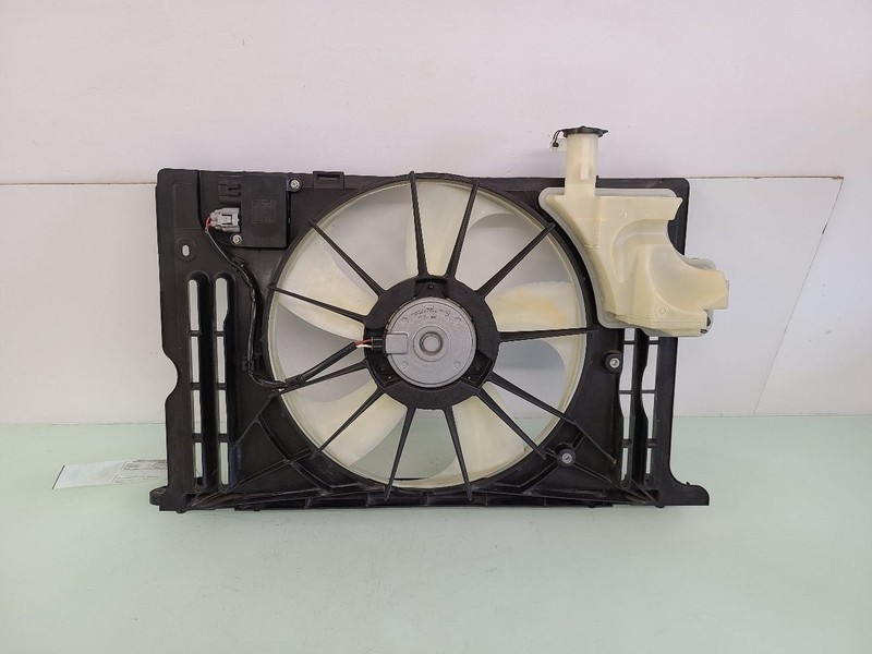 Radiator Fan Motor Sedan Motor Only Fits 09-19 COROLLA 588832
