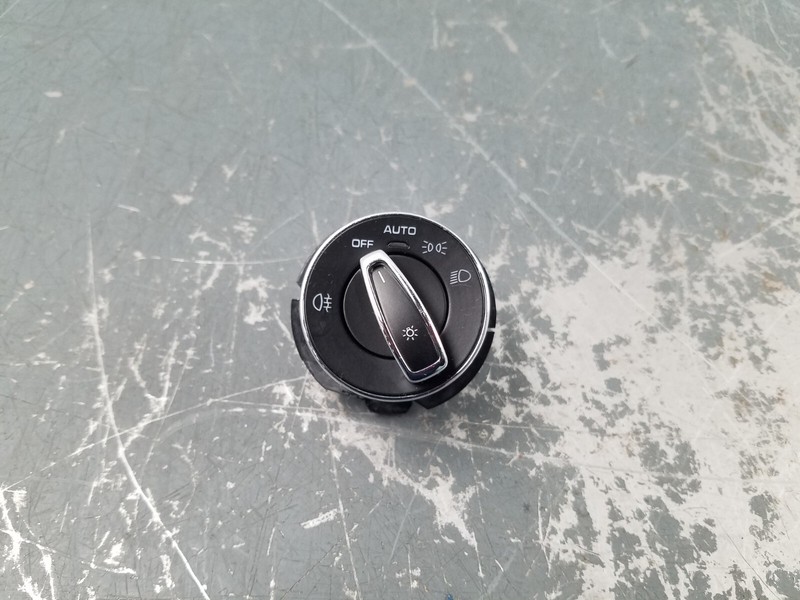 2024 Porsche Cayman GT4 RS 718 Head Light Switch Knob #74617 Z4