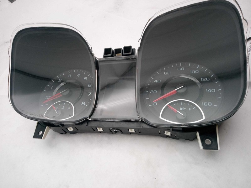 2015 Chevrolet Malibu Speedometer Gauge Maroon OEM 23128277 123K Miles