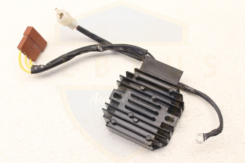 2022 2023 2024 KTM 390 RC VOLTAGE REGULATOR RECTIFIER 90511034000 OEM