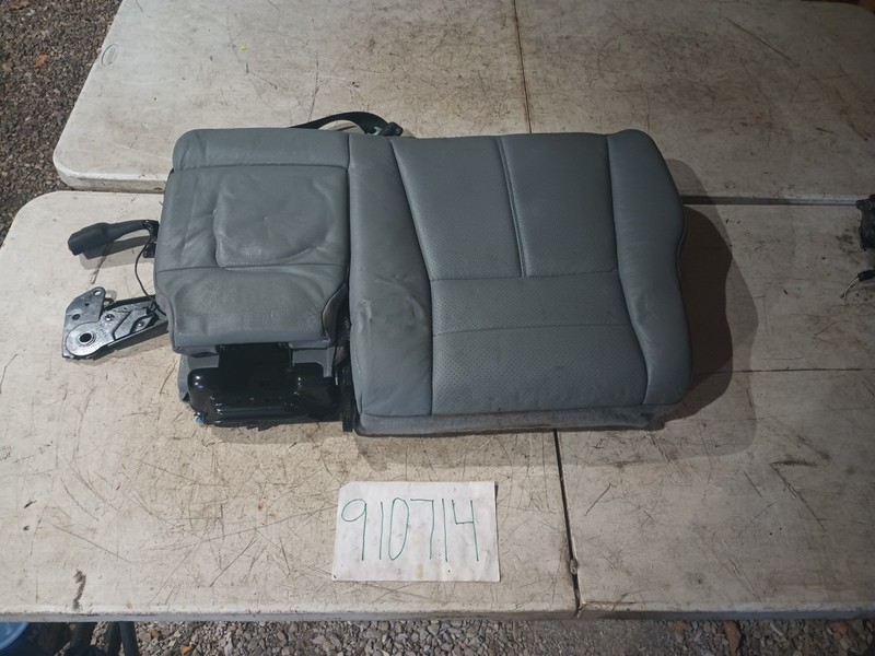 00-05 Mercedes W163 ML350 ML5002ND row Left Seat Upper Back Cushion OEM Gray