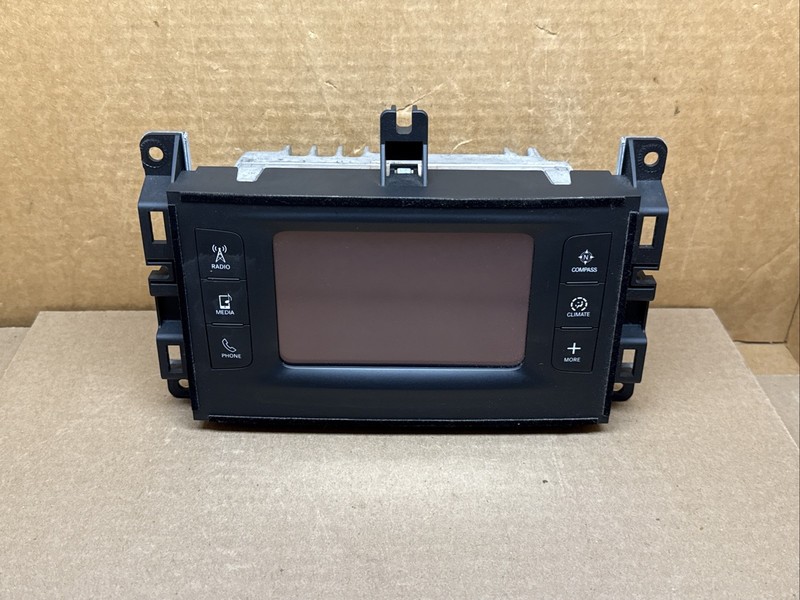 2015-2016 Jeep Grand Cherokee Touchscreen Radio VP2 P68224559AE 68224559AE