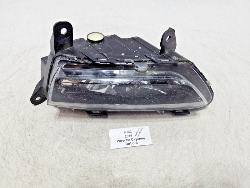 ✅ 15-18 OEM Porsche Cayenne Turbo S 958 Front Left Driver Bumper Fog Light Lamp