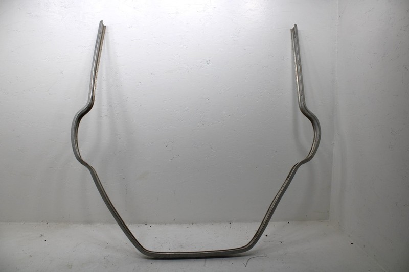 1988 Yamaha Srv Oem Front Bumper 8R6-77511-00-00 SY62