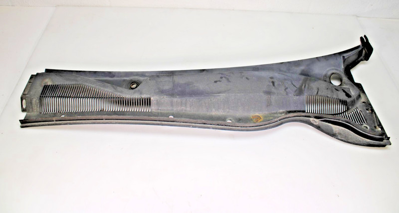 2010-2015 CAMARO SS WINDSHIELD WIPER COWL TRIM PANEL 10-15