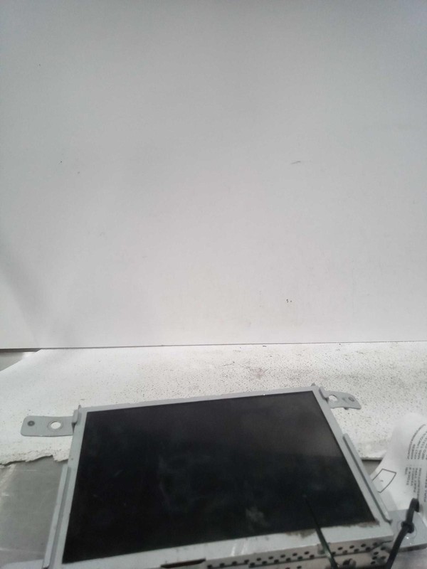 2011 Lincoln MKT Infotainment Display Gold OEM Used 145K Miles BE9T10F839AA