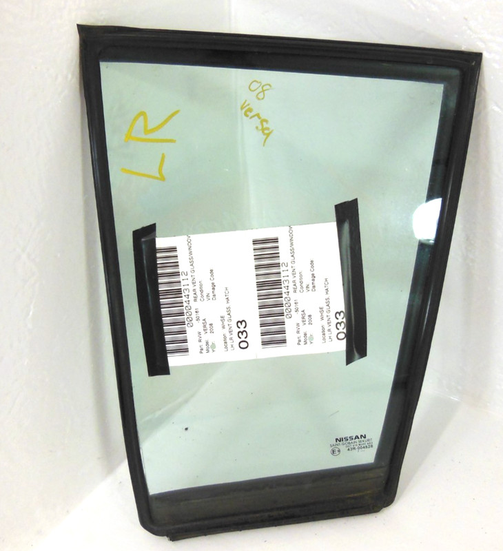 2007-2012 Nissan Versa Htbk Front Door Window Vent Glass Driver Left LH OEM