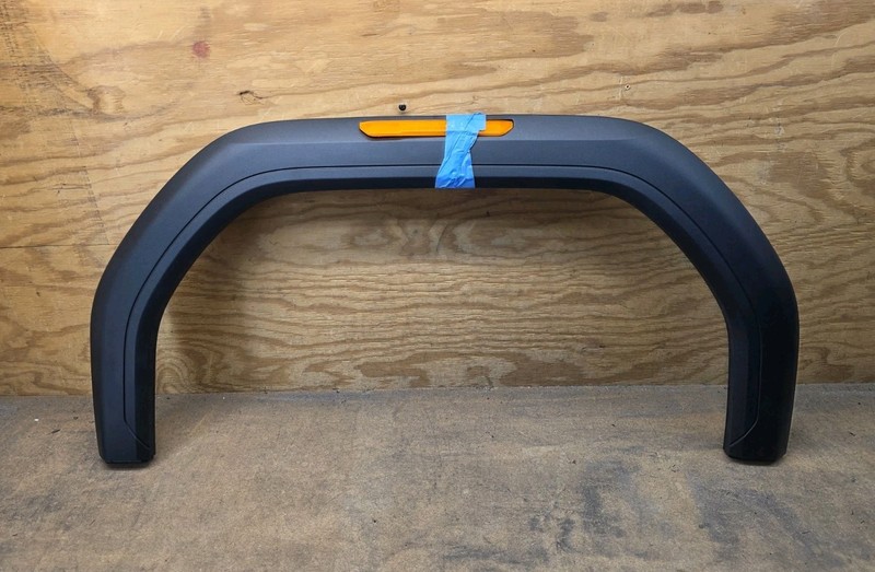 2020 21 22 23 24 2025 GMC Sierra 2500 Rear Left Driver Fender Flare 84659271 OEM