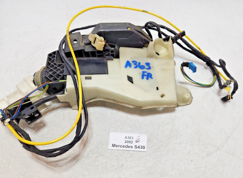 ✅ 00-06 OEM Mercedes W220 S430 Front Right Passenger Door LockLatch Actuator