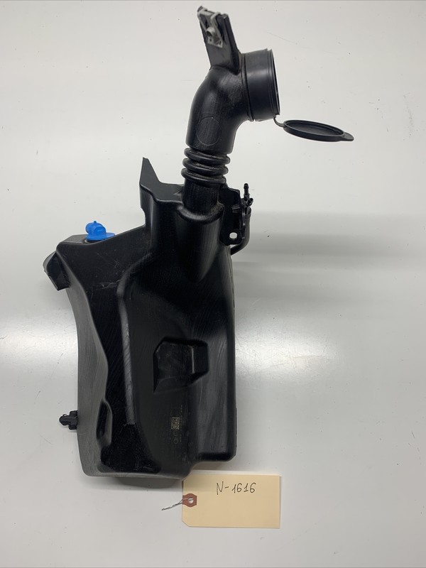 TESLA MODEL 3 WINDSHIELD WIPER WASHER RESERVOIR TANK OEM 2017 - 2022 N-1616 S24