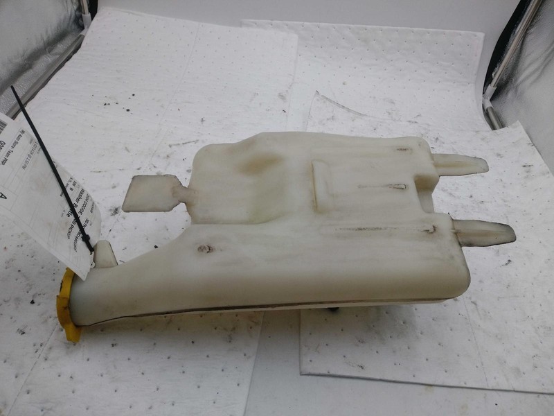2004 DODGE 2500 PICKUP Washer Fluid Reservoir OEM 05103452AA White 120K Miles