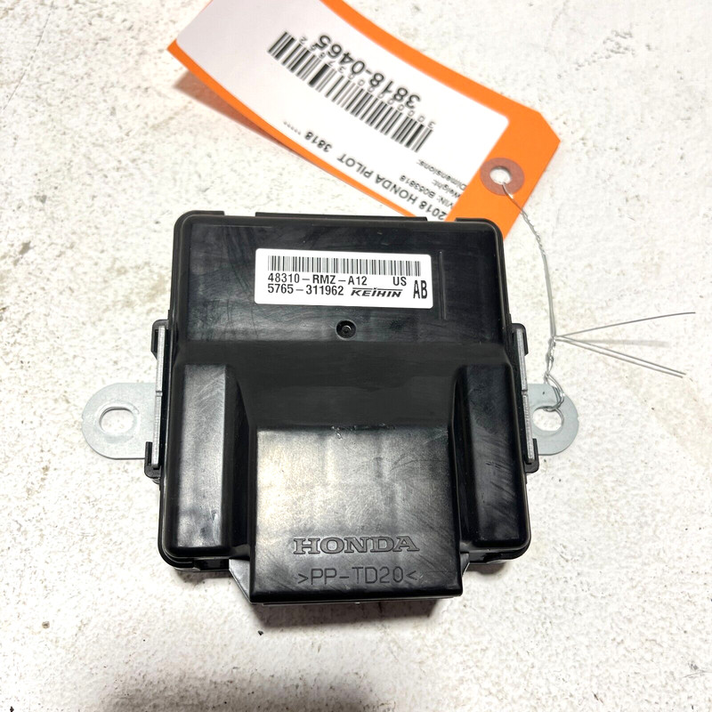 2016 - 2018 HONDA PILOT AWD TRACTION CONTROL COMPUTER MODULE UNIT OEM