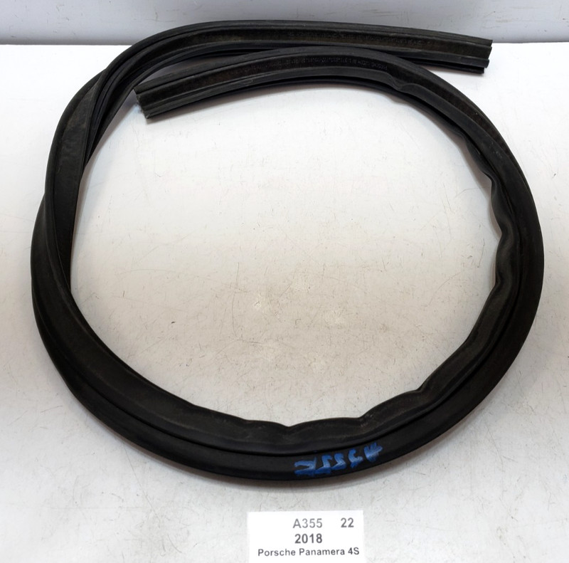 ✅ 2017-2023 OEM Porsche Panamera 4S 971 Front Hood Bonnet Weatherstrip Seal