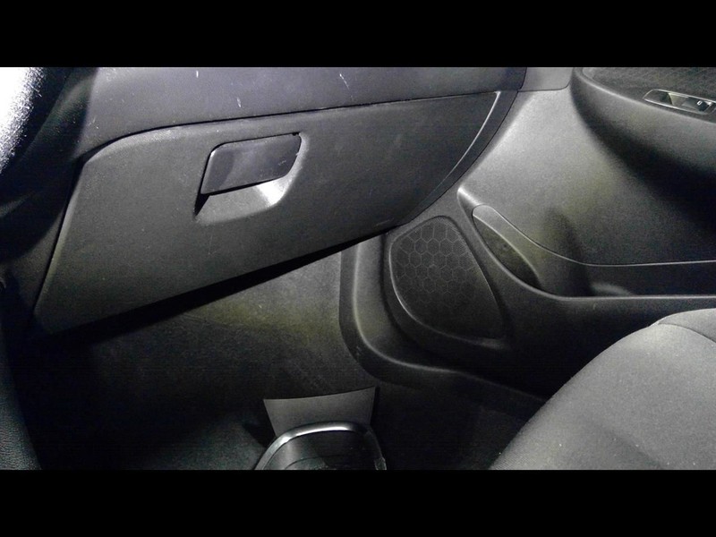 2016-2018 MALIBU Glove Box 1479457