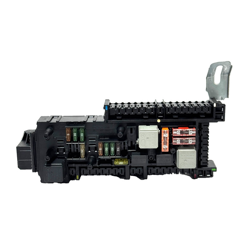 2010-2015 MERCEDES W204 C250 C300 C350 REAR FUSE RELAY BOX MODULE 2049060205 OEM