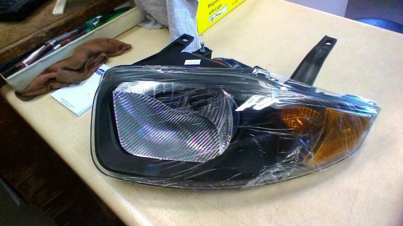 Driver Left Headlight Fits 03-05 CAVALIER 103825