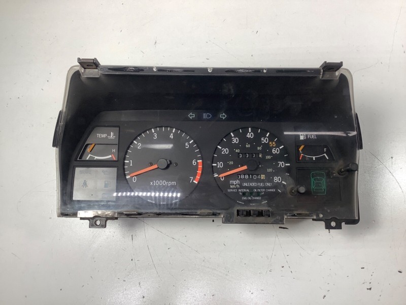 81-82 Honda Prelude Instrument Cluster 5 Speed 88k Miles 37100-692-674 OEM