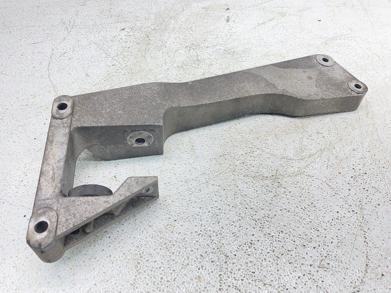 01-05 BMW E46 325XI 330XI AWD Transmission Gearbox Bracket Mount Support OEM✅