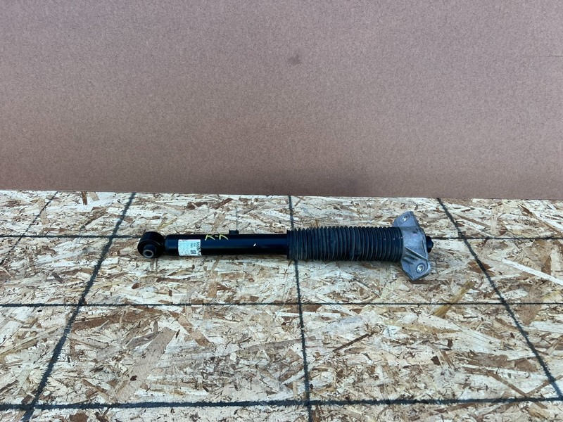 GENESIS GV70 2022-2026 OEM REAR RIGHT PASSENGER EDC ELECTRIC SHOCK STRUT ASSY