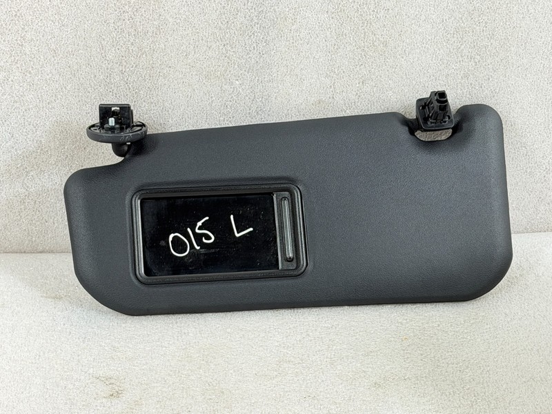 2018-2019 TOYOTA CHR Sun Visor Left Illumination black Int #015